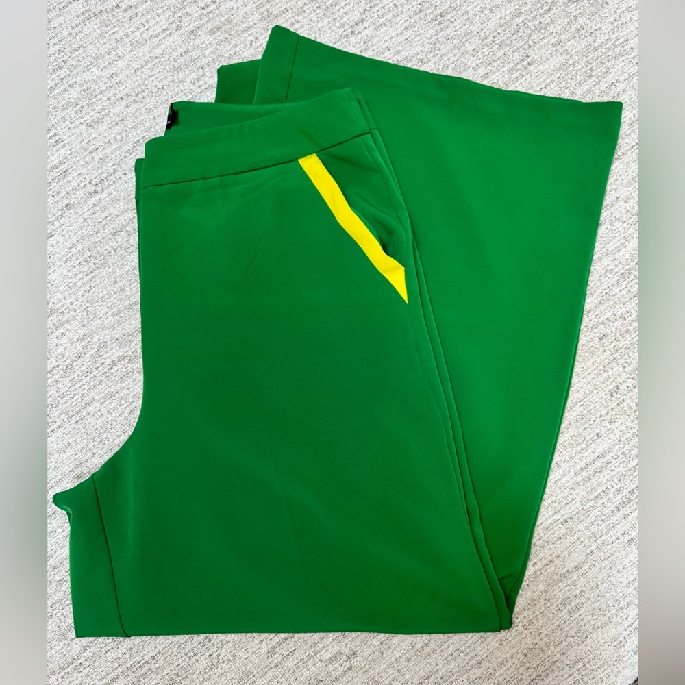 NY&C Wide leg Green Pants w/ Yellow Accent pockets